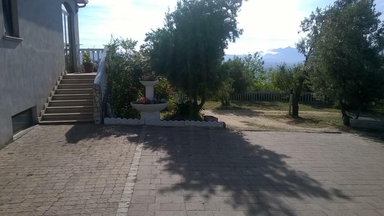 Willa Agriturismo Vemi Santa Sofia d'Epiro Zewnętrze zdjęcie